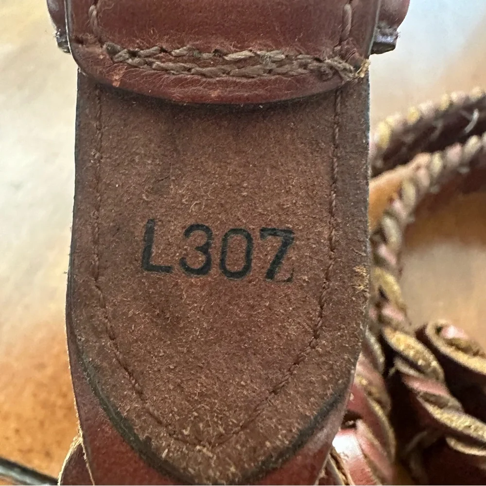Leather belt unbranded